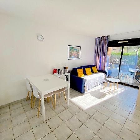 Appartement Avec Piscine A 5Min De La Plage Sanary-sur-Mer Buitenkant foto