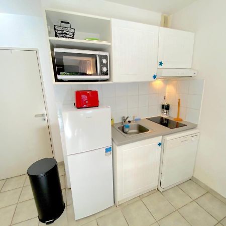 Appartement Avec Piscine A 5Min De La Plage Sanary-sur-Mer Buitenkant foto